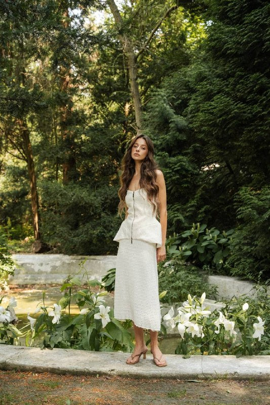 Корсетний топ на шнурівці, молочний — фронтальний вигляд — SHEVCHENKO