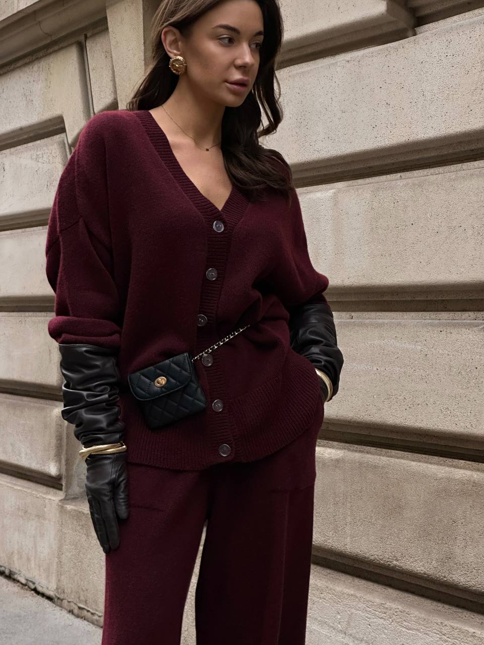 Комплект з вовни ягня кардиган на ґудзиках і брюки, бургунді    39371759