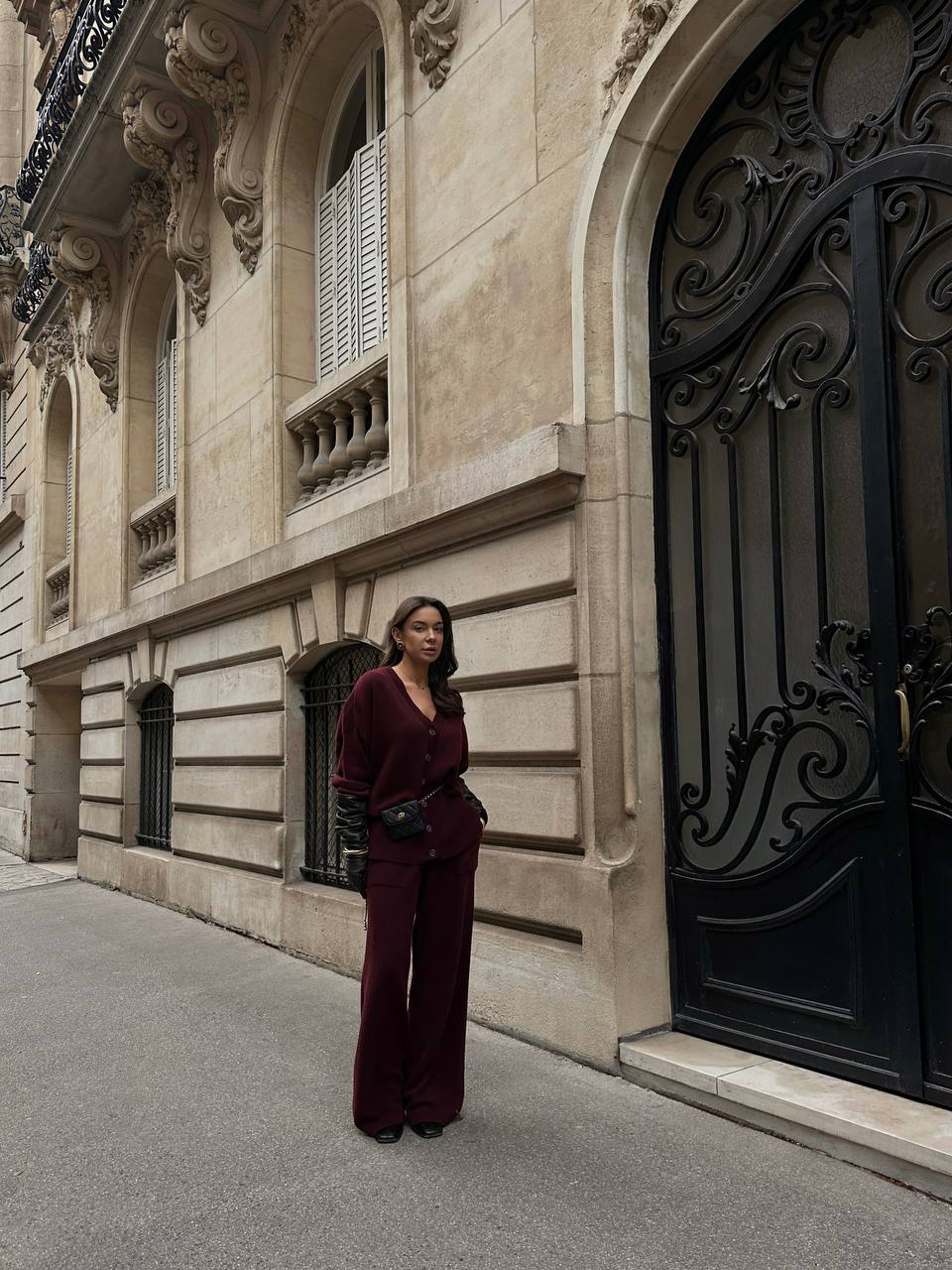 Комплект з вовни ягня кардиган на ґудзиках і брюки, бургунді    16023009