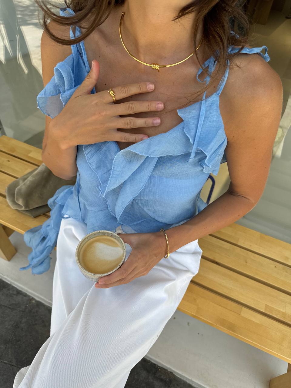 Топ з шифону з рюшами і воланами, блакитний    43931684