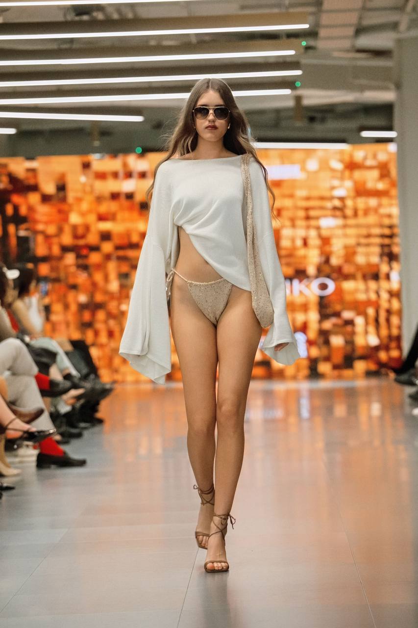 Вʼязані трусики ручної роботи, бежевий    18180543