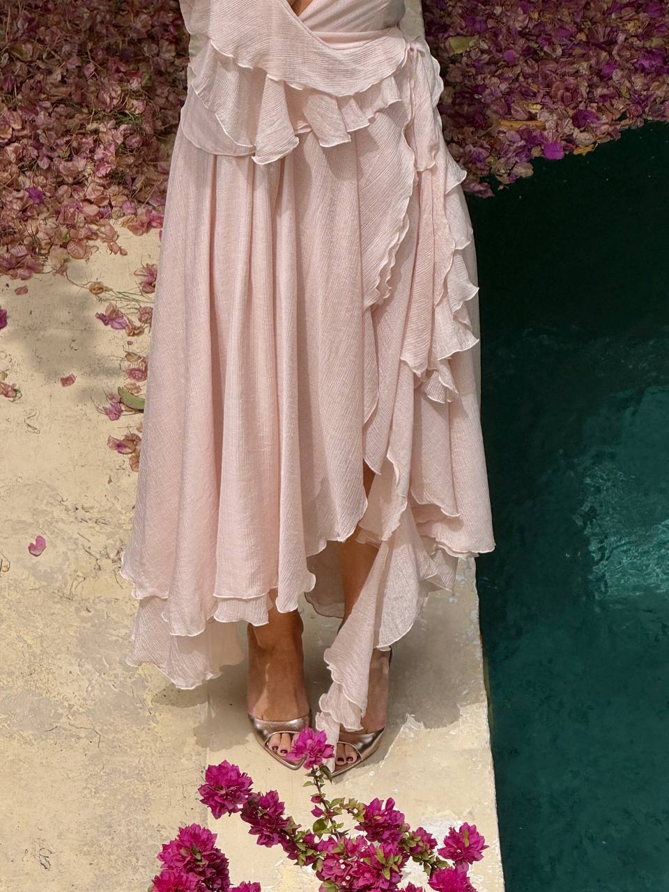 Сукня з шифону на одне плече міді, перламутрова    26234675