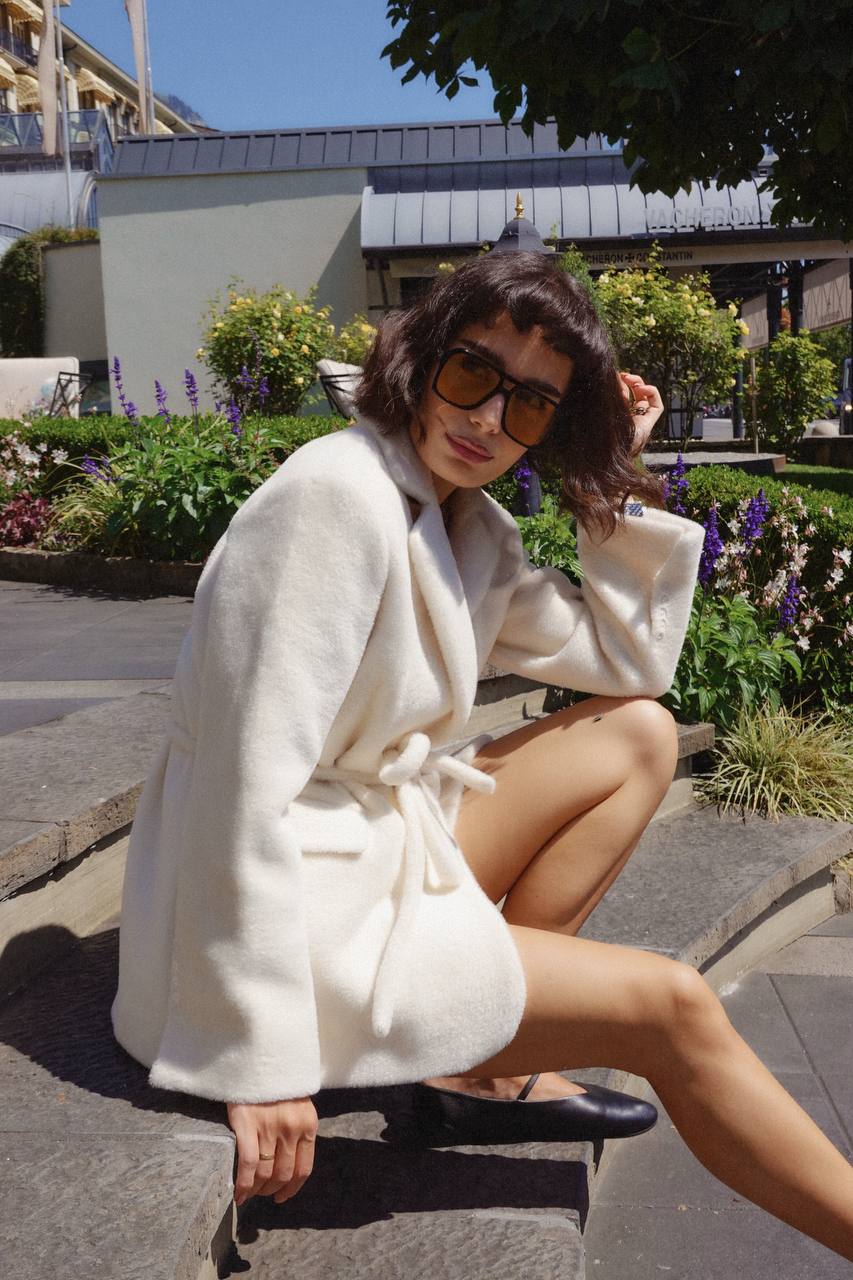 Шорти з фактурної вовни альпаки, молочні