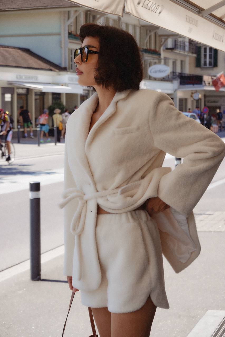 Жакет з фактурної вовни альпаки, молочний