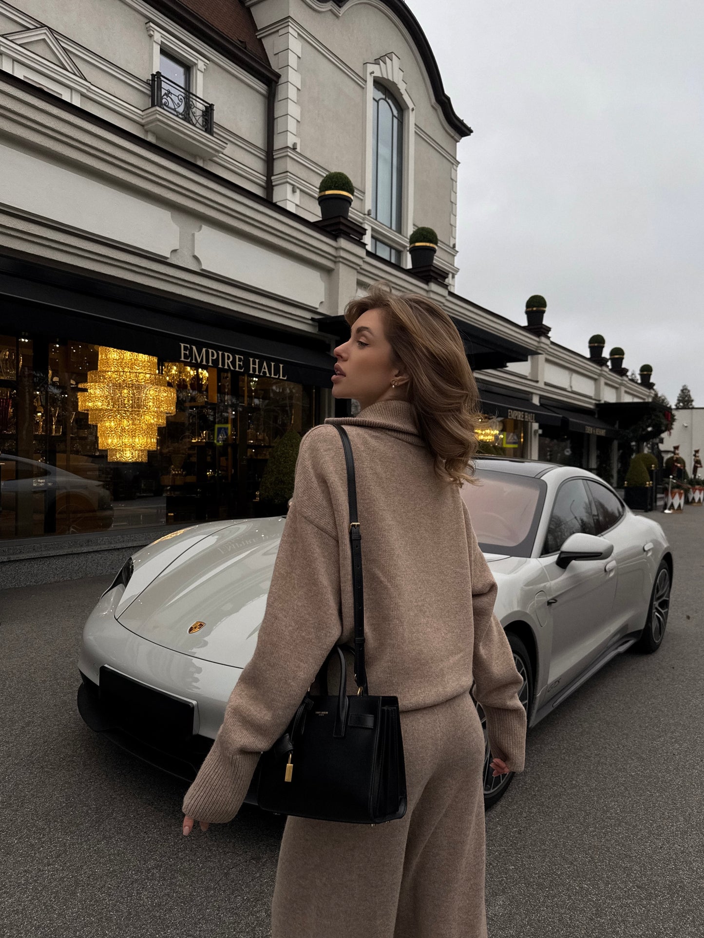 Lambswool zip-up cardigan and trousers set, mocha