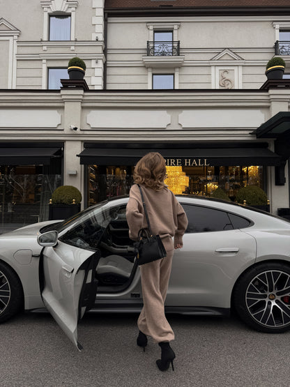 Lambswool zip-up cardigan and trousers set, mocha