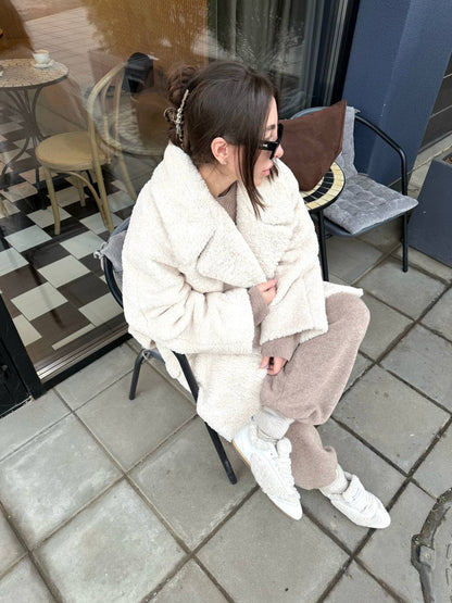 Кеди з хутром, молочний (термін передзамовлення 5-7 робочих днів)