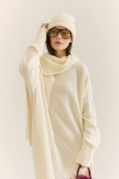 Сукня - светр з вовни ягня, молочний