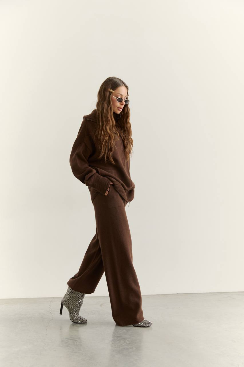 Комплект з вовни ягня кардиган на блискавці і брюки, шоколадний