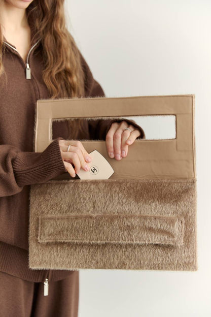 Клатч з екошкіри поні, карамельний