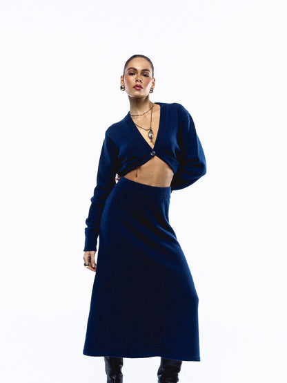 Комплект з вовни ягня: кардиган на ґудзиках і спідниця міді, синій