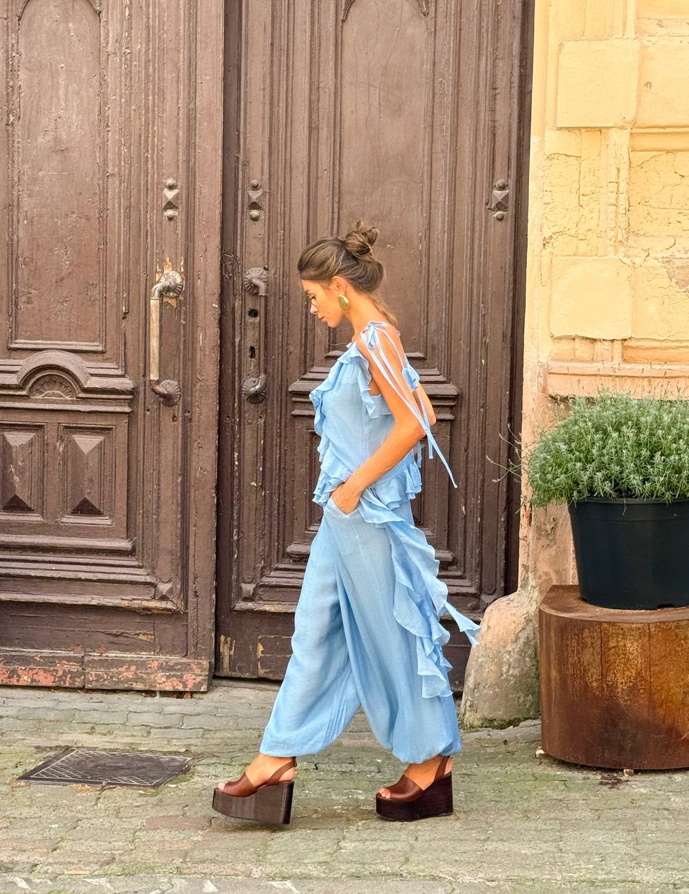 Chiffon pants, powder
